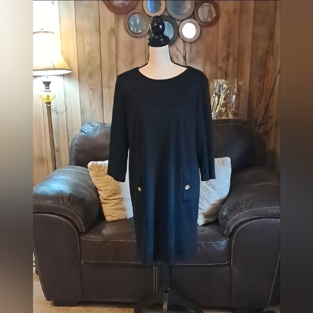 Lisz Claiborne Chic Black Sheath Dress with Gold Button Accents Size 10 Office